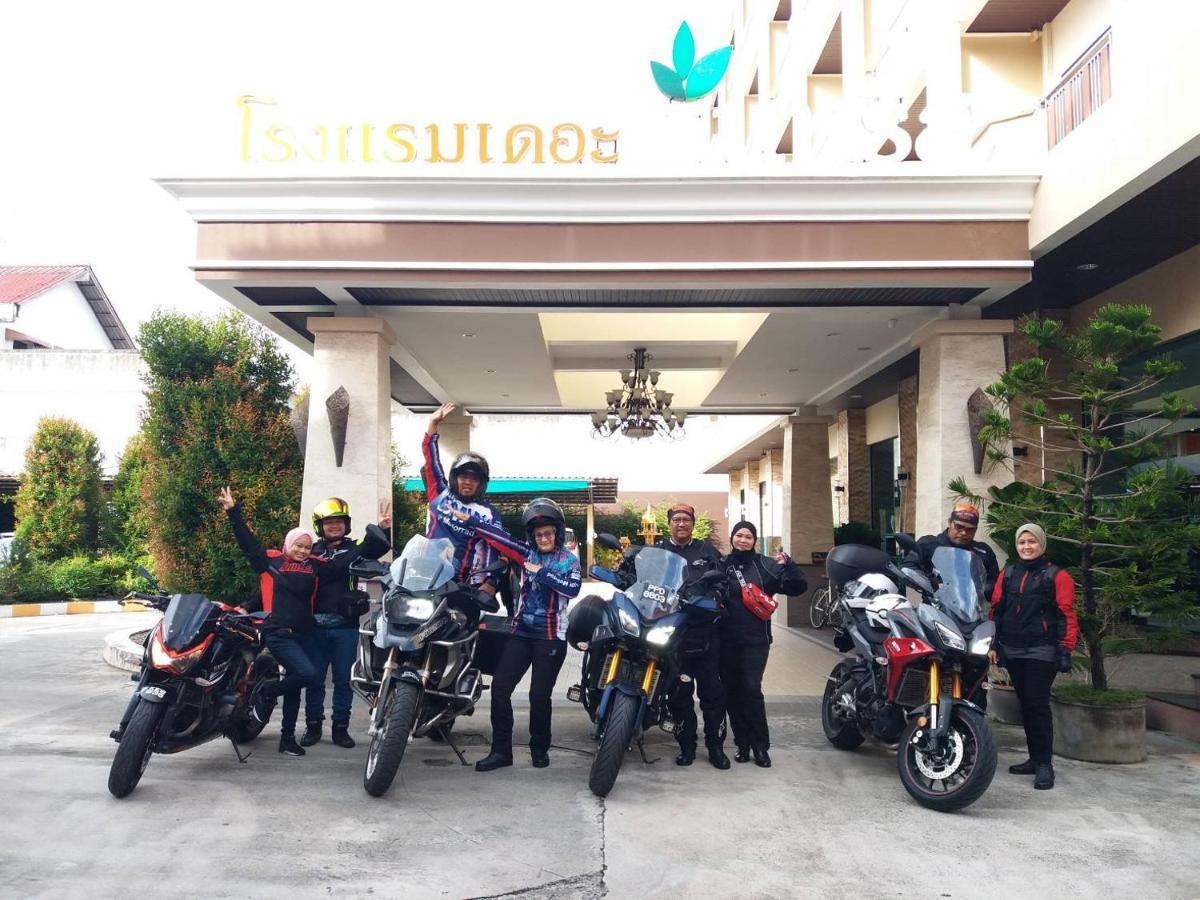 The Centris Hotel Phatthalung Esterno foto